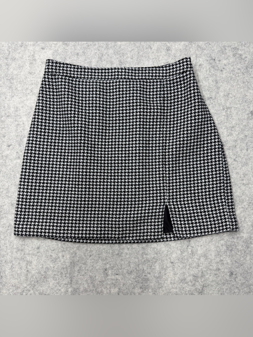 Hollister Ultra High Rise Houndstooth Mini Skirt Side Slit Black White Sz Medium